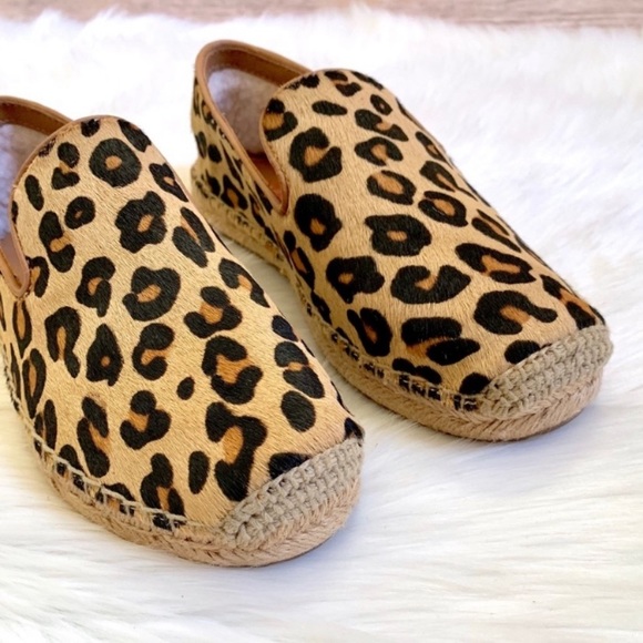 UGG Sandrinne Calf Hair Leopard Loafers - Picture 4 of 7